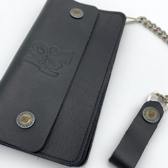 no fear wallet with chain